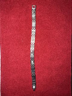 (Category: ) located in . Submitted by piano.to.play (Listing ID 1443819930, Image 1). Description: .