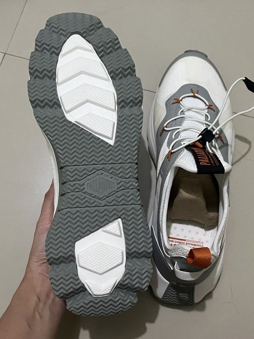 Palladium Shoes Thunder LO (Category: Casual Shoes) located in Caloocan City. Submitted by justprettythings07 (Listing ID 1443823296, Image 3). Description: .