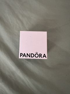 (Category: ) located in . Submitted by 888collector (Listing ID 1443762573, Image 1). Description: .