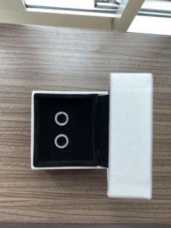 （分類：）位於 。 由 1over 提交（商品編號 1443778384，圖片 1）。簡介： 。