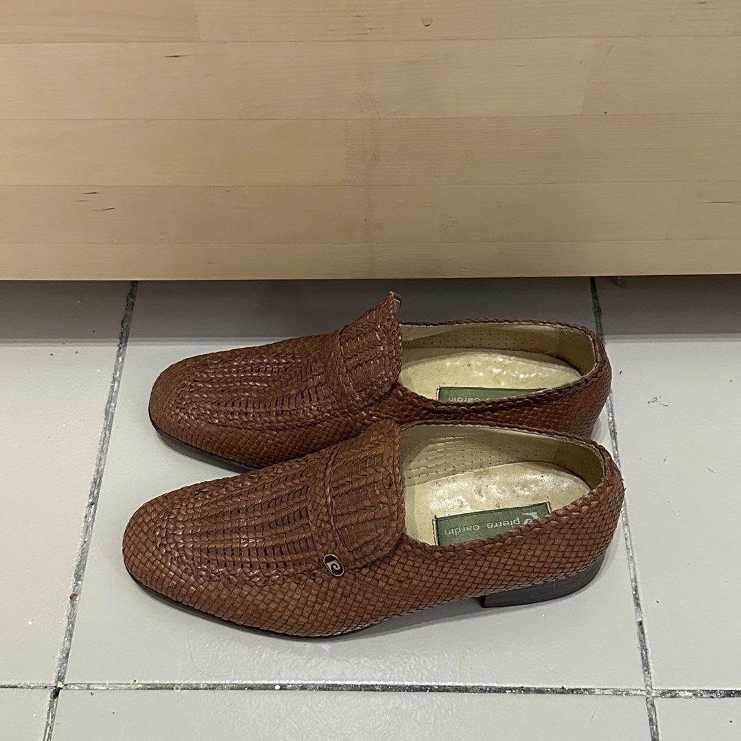 Pierre Cardin Woven Leather Loafers (Category: Loafers) located in Makati City. Submitted by annaisabelhm (Listing ID 1443845123, Image 1). Description: - Brown woven leather loafers - Brand: Pierre Cardin - Style: Classic slip-on - Size: 24E or US 8 Women - Versatile: Great for casual or smart-casual outfits - Timeless design.