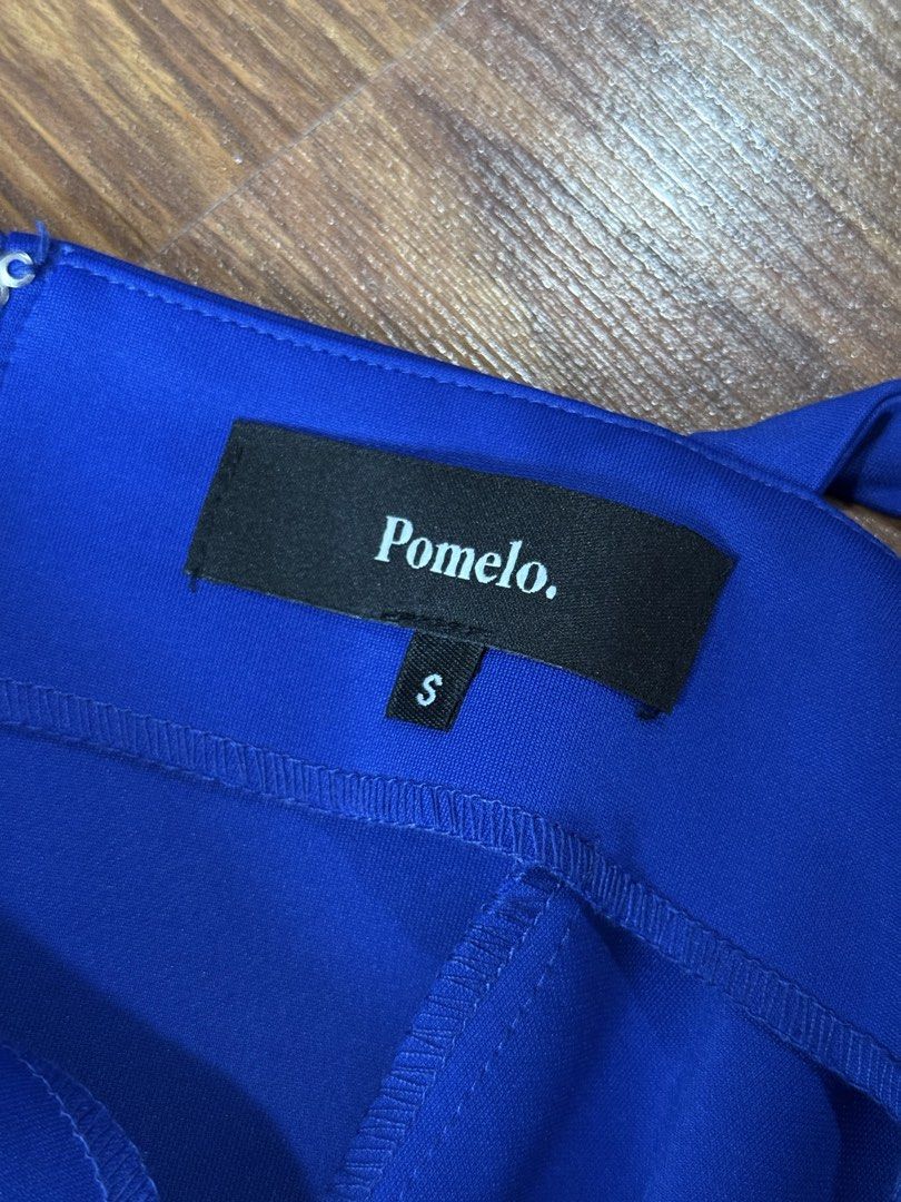 Pomelo Royal Blue Ruffle Jumpsuit Size S (Category: Jumpsuits) located in Quezon City. Submitted by closetcute (Listing ID 1443828584, Image 3). Description: Square neckline Ruffle detail Back zip closure Wide leg culotte style With pockets!.