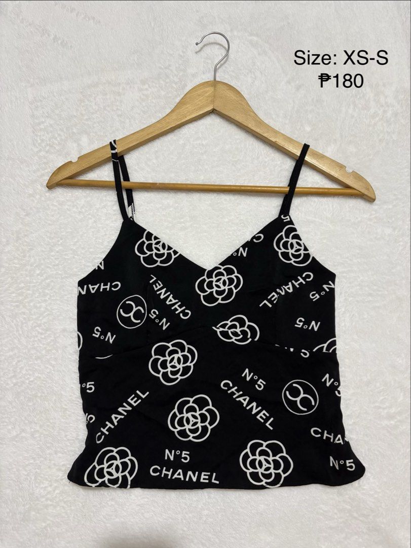 Preloved Tops-3 (Category: Blouses) located in Antipolo. Submitted by chaeramia (Listing ID 1443831085, Image 2). Description: .