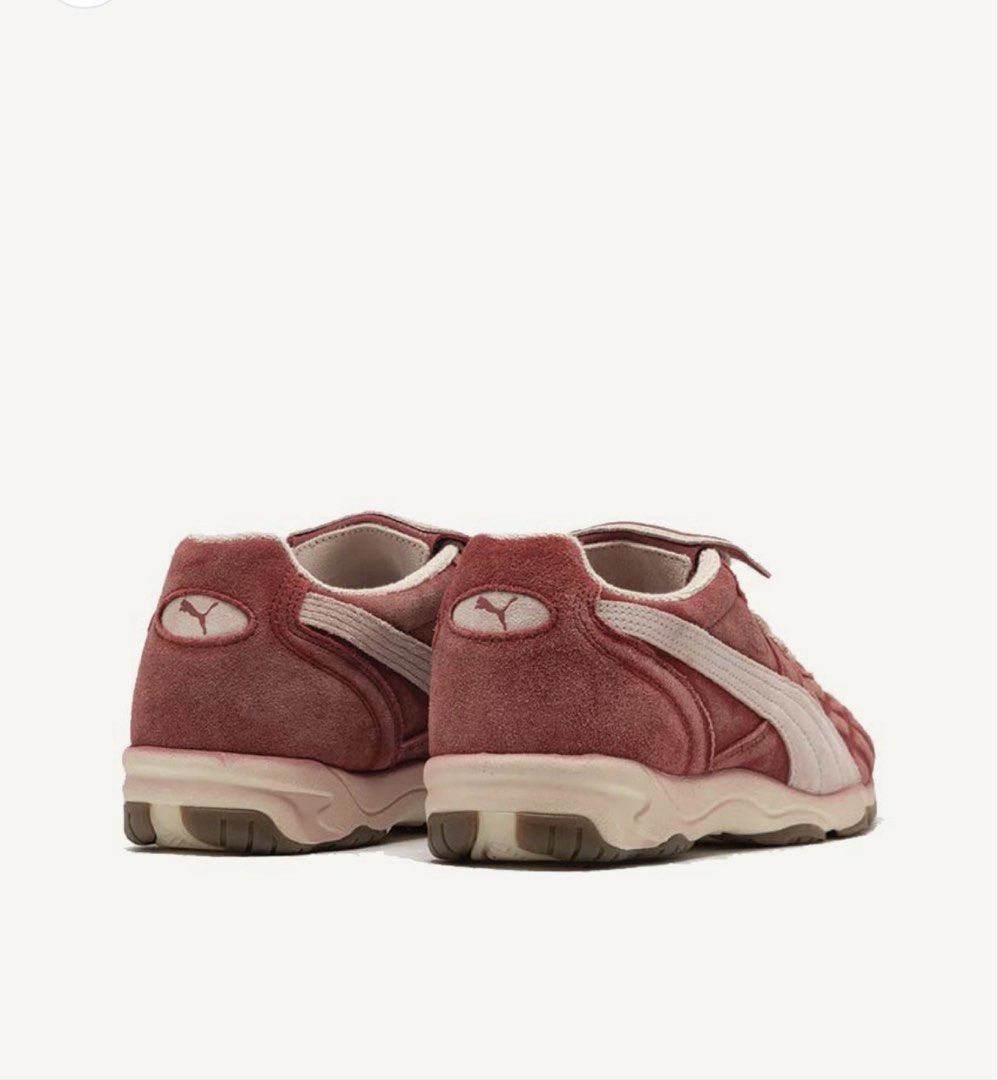 Puma King Indoor the NeverWor (Category: Sneakers) located in Angeles City. Submitted by kcccc580 (Listing ID 1443796251, Image 2). Description: - Brand New - Velcro Tongue (removable) - PM for more photos - Size 23.5 cm | US 5.5.