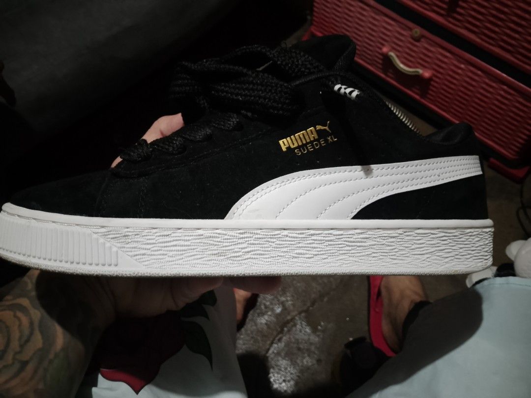 Puma suede ferrari xl (Category: Sneakers) located in Mandaluyong City. Submitted by villaluzraymond38 (Listing ID 1443824682, Image 2). Description: once palang nagamit 2,5k nego.