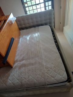 (Category: ) located in . Submitted by linakvr (Listing ID 1443793805, Image 1). Description: .