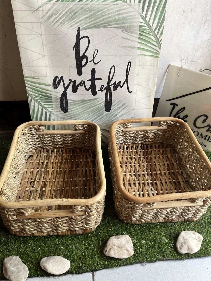 RATTAN OPEN TRAY/KITCHEN ORGANIZER/STORAGE TRAY/KITCHEN TRAY (Category: Other Kitchenware & Tableware) located in Marikina City. Submitted by thecraftyhomebyelisha (Listing ID 1443783509, Image 2). Description: OPEN KITCHEN ORGANIZER M: 280 L: 350 Loc. Marikina Delivery via lalamove Fb: the crafty home by elisha.