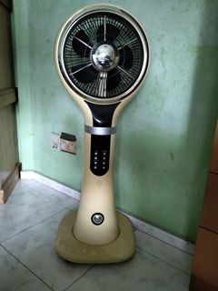 (Category: ) located in . Submitted by parrot53 (Listing ID 1443760043, Image 1). Description: .