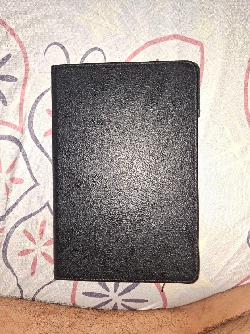 Samsung Galaxy Tab S9 FE WIFI Version - 128 Gb (Category: Android) located in Caloocan City. Submitted by allenalcor86040 (Listing ID 1443777067, Image 3). Description: I'm selling my Samsung Galaxy Tab S9 FE WIFI - 128 GB for 15K - 16k (very negotiable) - in Very Good Condition - was barely used since my program's nature prioritized laptop use more than tablet use. - was only used for media consumption and a bit of art. - S Pen Included. - Charg