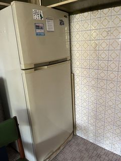 (Category: ) located in . Submitted by retro101 (Listing ID 1443787948, Image 1). Description: .