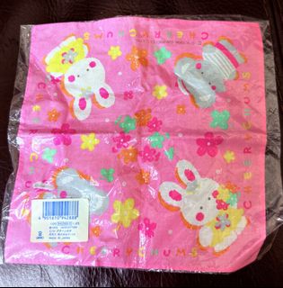 （分類：）位於 。 由 tratra 提交（商品編號 1443811836，圖片 1）。簡介： 。