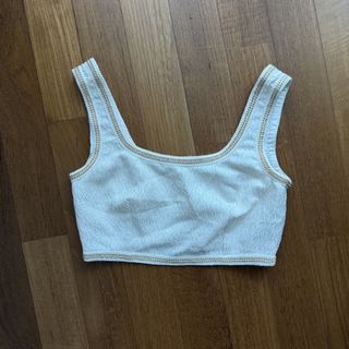 (Category: ) located in . Submitted by bagfulofclothes (Listing ID 1443786502, Image 1). Description: .