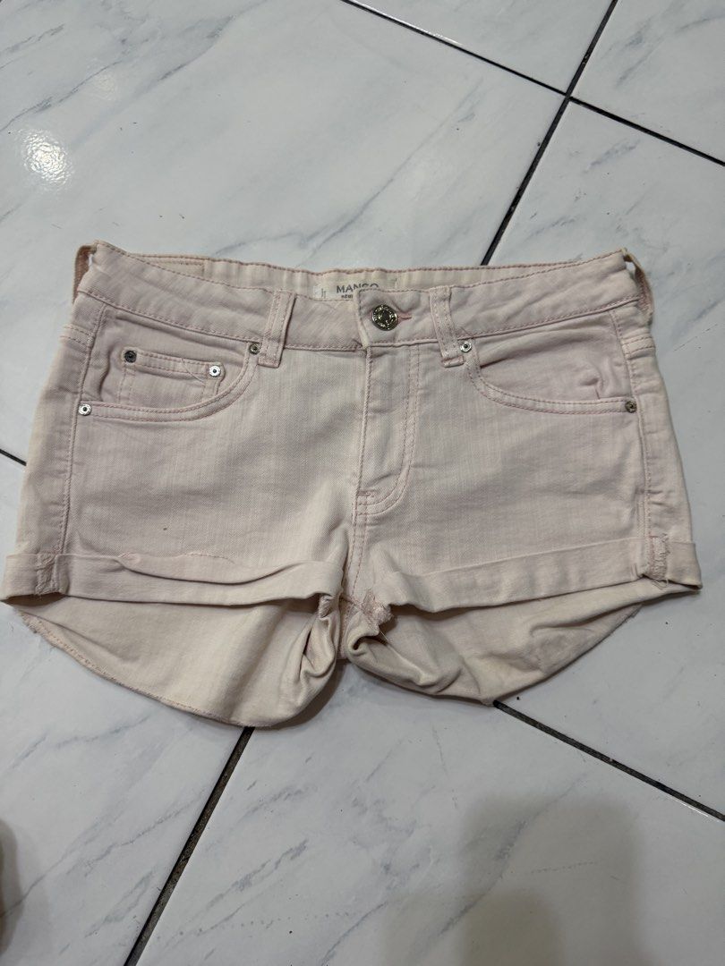 Set of 2 Mango Shorts (Category: Shorts) located in Quezon City. Submitted by cocloset85 (Listing ID 1443795061, Image 2). Description: .