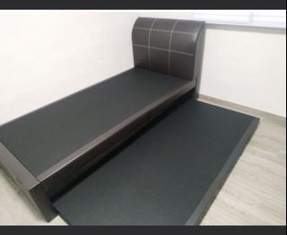 (Category: ) located in . Submitted by whoami888 (Listing ID 1443764620, Image 1). Description: .
