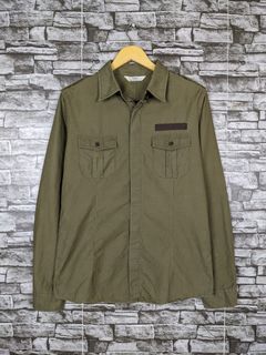 (Category: ) located in . Submitted by uniqlo.under.rm80 (Listing ID 1443716366, Image 1). Description: .
