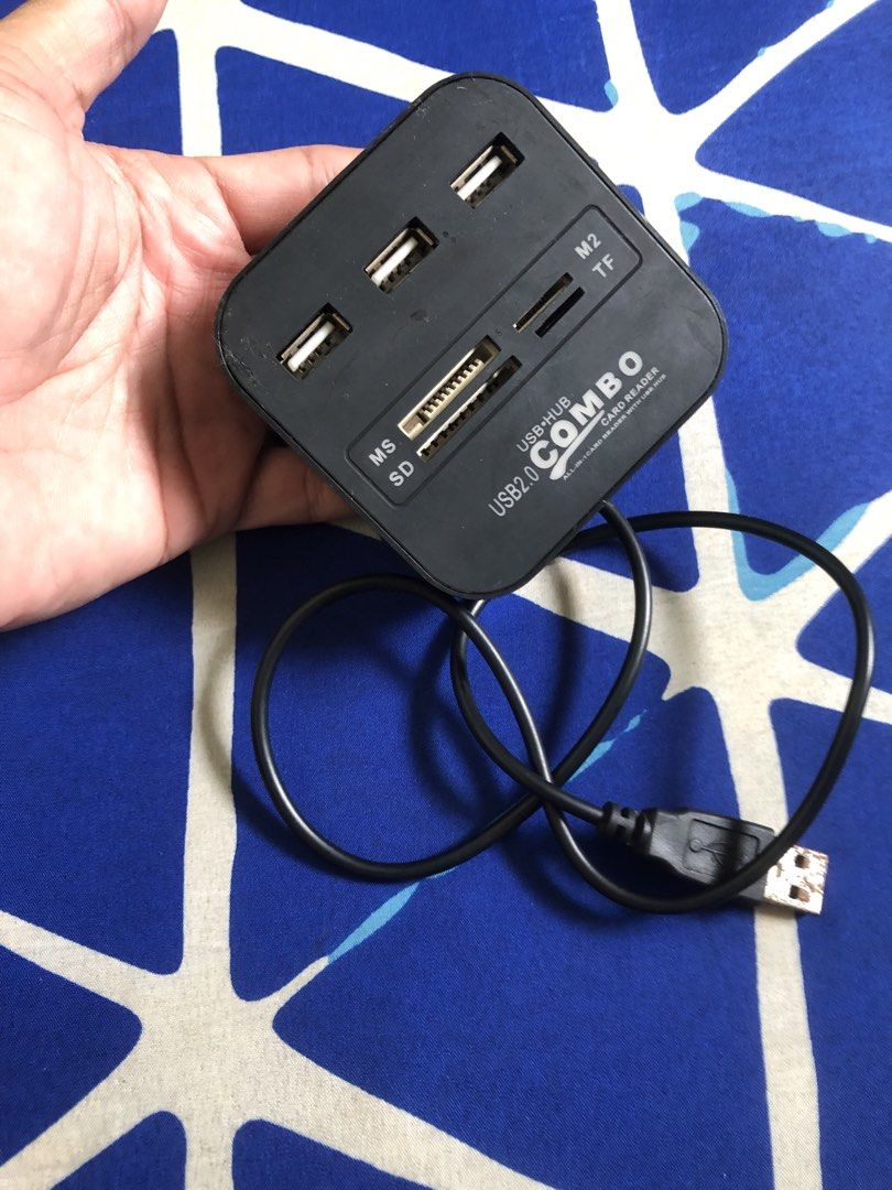 Smart card reader usb hub combo (Category: Other Accessories) located in Quezon City. Submitted by markgolveo (Listing ID 1443719357, Image 2). Description: Smart card reader usb hub combo.