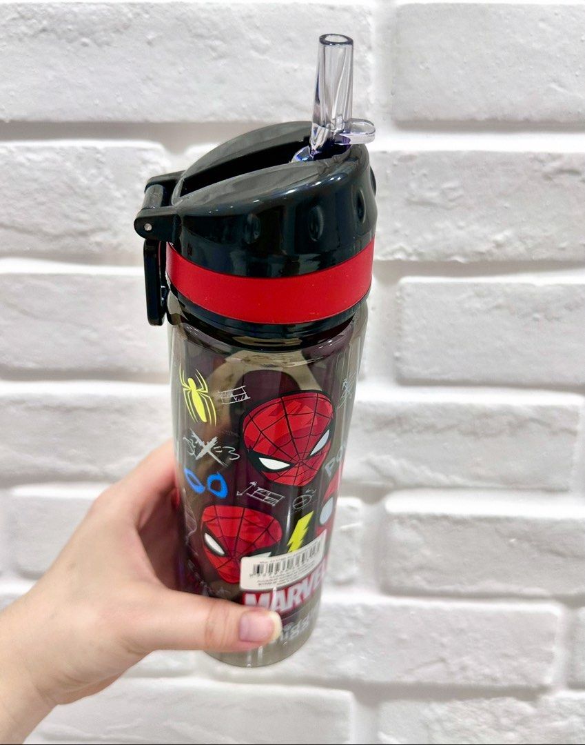 Smiggle Spiderman water bottle (Category: Babies & Kids Fashion) located in Singapore. Submitted by newleaf24 (Listing ID 1443847281, Image 3). Description: Condition: brand new with tag Original price: $27.95 $3.20 apply for tracked postage.