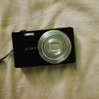 (Category: ) located in . Submitted by seannn__declutters (Listing ID 1443863616, Image 1). Description: .