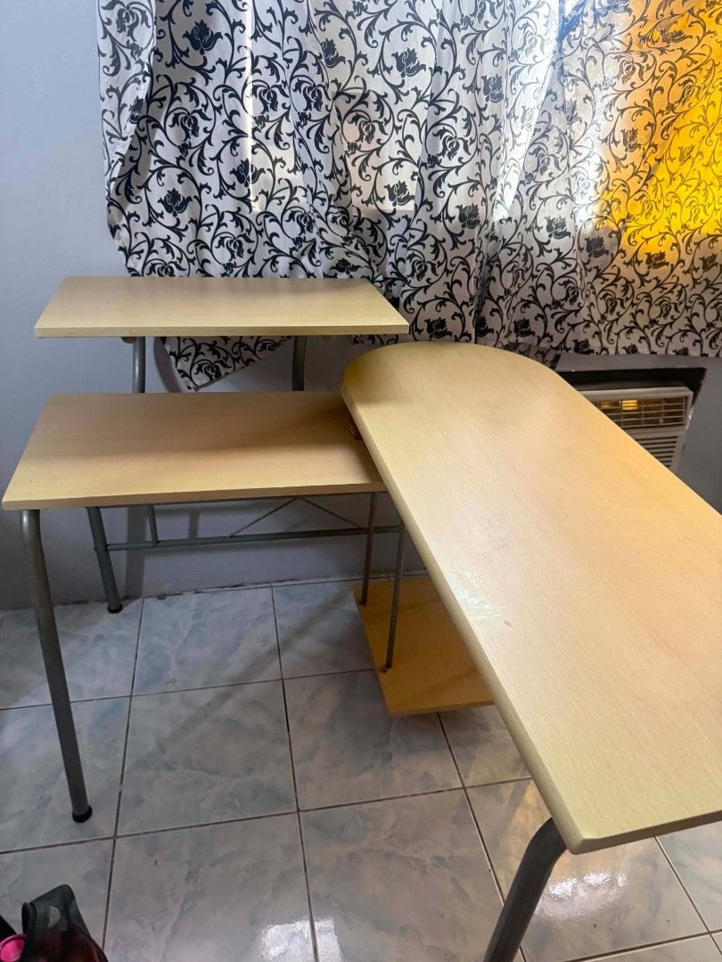 Study Table (Category: Tables & Sets) located in San Pablo. Submitted by zealriver.a210c4 (Listing ID 1443808573, Image 2). Description: move out sale ‼️🚨 Study Table ✅ 3-Way Study table ✅ Space saving ✅ Multi functional Still in good condition. Send a DM for more details.