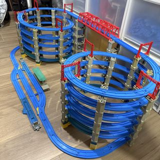 （分類：）位於 。 由 plarailworkshop 提交（商品編號 1443801688，圖片 1）。簡介： 。