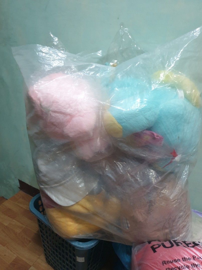 TAKE ALL‼BUNDLE SET BIG SMALL STUFFED PLUSH PILLOW TOYS (Category: Plushies & Soft Toys) located in Malabon City. Submitted by toughMeg (Listing ID 1443801109, Image 3). Description: TAKE ALL‼BUNDLE SET BIG SMALL STUFFED PLUSH PILLOW TOYS 💰580 EACH BUNDLE/PLASTIC SET ‼FOR LALAMOVE PICK UP ONLY.