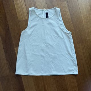 (Category: ) located in . Submitted by bagfulofclothes (Listing ID 1443786216, Image 1). Description: .