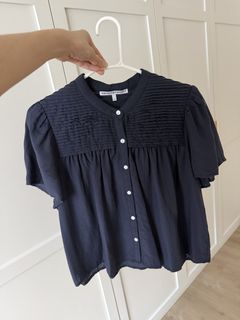 (Category: ) located in . Submitted by hellogoodbuysclothes (Listing ID 1443764311, Image 1). Description: .
