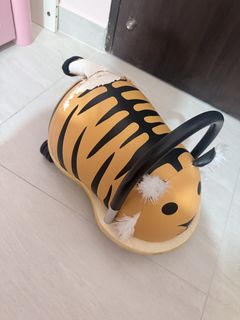 (Category: ) located in . Submitted by chloewly (Listing ID 1443712568, Image 1). Description: .