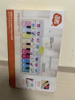 (Category: ) located in . Submitted by bargain_wardrobe (Listing ID 1443862507, Image 1). Description: .
