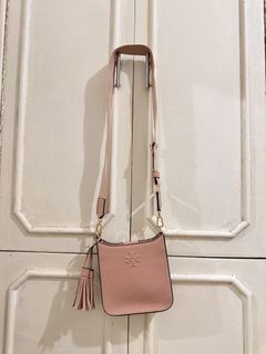 (Category: ) located in . Submitted by shopmyprelovedph (Listing ID 1443813400, Image 1). Description: .