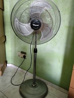 (Category: ) located in . Submitted by parrot53 (Listing ID 1443752337, Image 1). Description: .