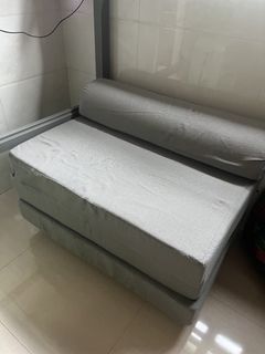 （分類：）位於 。 由 noblecatuka 提交（商品編號 1443755178，圖片 1）。簡介： 。
