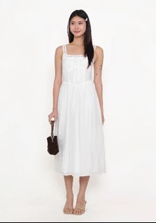 (Category: ) located in . Submitted by instocks0nly (Listing ID 1443800336, Image 1). Description: .