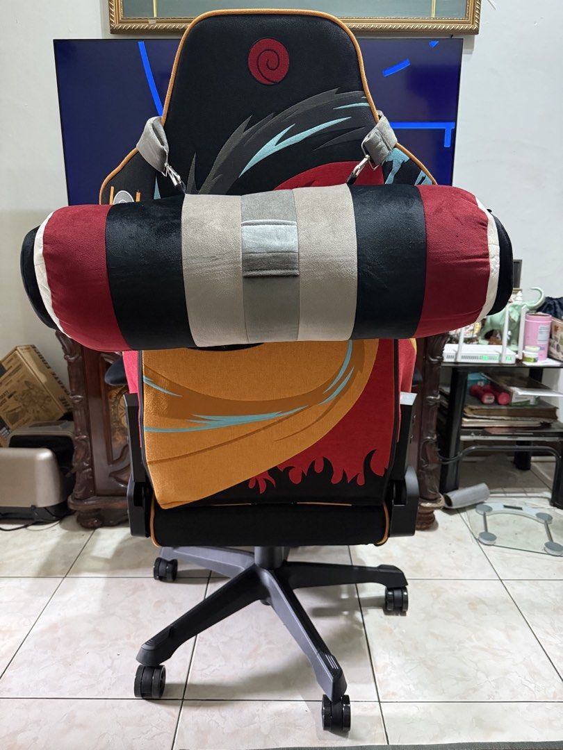 TTRACING GAMING CHAIR NARUTO EDITION (Category: Other Accessories) located in Manila. Submitted by prorobz09 (Listing ID 1443721325, Image 2). Description: purchased a month ago. RFS di na magagamit and hindi din masyadong nagamit.