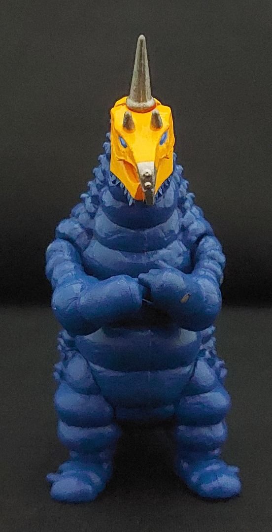 Ultraman 19 HG Gashapon Gachapon Gacha Bakishimu Vakishim Figure Bandai 2000 (Category: Toy Figures) located in Singapore. Submitted by buyme54 (Listing ID 1443714774, Image 3). Description: ** Please Read entire listing as most of the answers, if not all, to your questions are there ** - If you see this, it means it’s available. Need not ask “still available”. - Next is to arrange payment/pickup. - If someone else is selling cheaper, plse buy fr