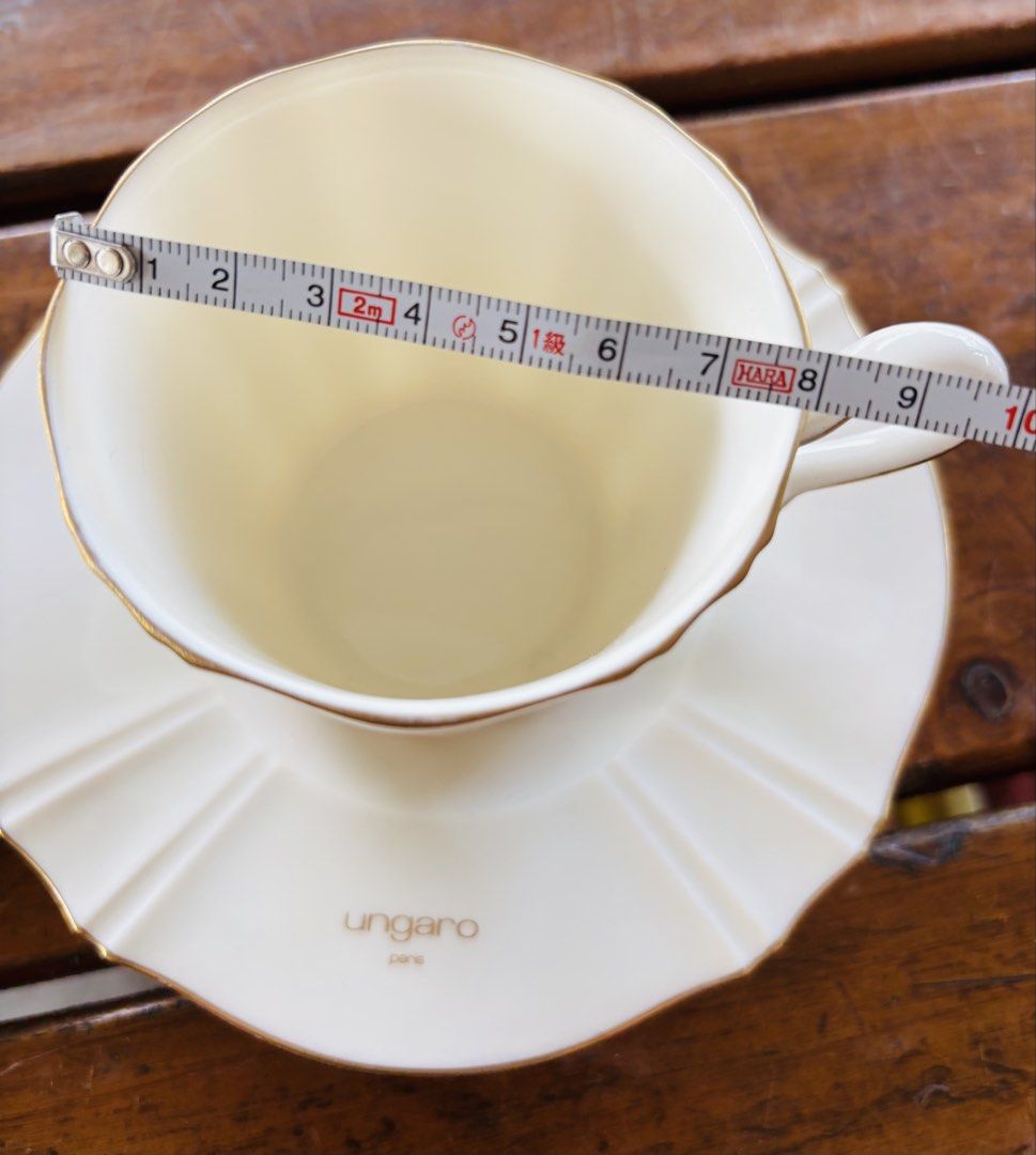 Ungaro tea cups and saucers (Category: Coffee & Tea Tableware) located in Dapitan. Submitted by clarisasan19348 (Listing ID 1443716466, Image 3). Description: .