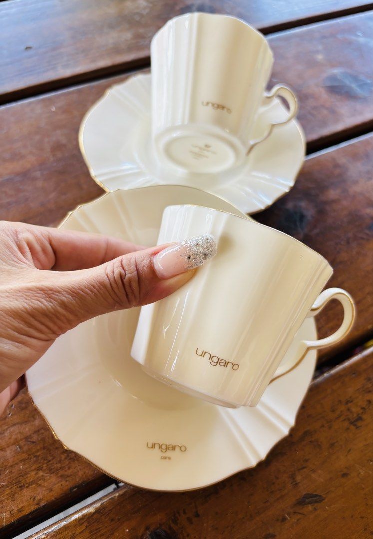 Ungaro tea cups and saucers (Category: Coffee & Tea Tableware) located in Dapitan. Submitted by clarisasan19348 (Listing ID 1443716466, Image 1). Description: .