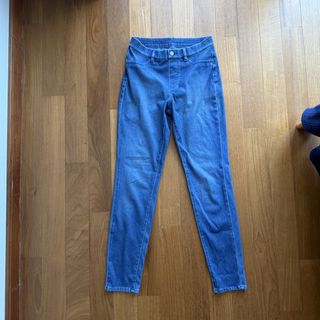 (Category: ) located in . Submitted by bagfulofclothes (Listing ID 1443786615, Image 1). Description: .