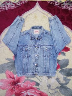 (Category: ) located in . Submitted by mfthrift (Listing ID 1443893003, Image 1). Description: .