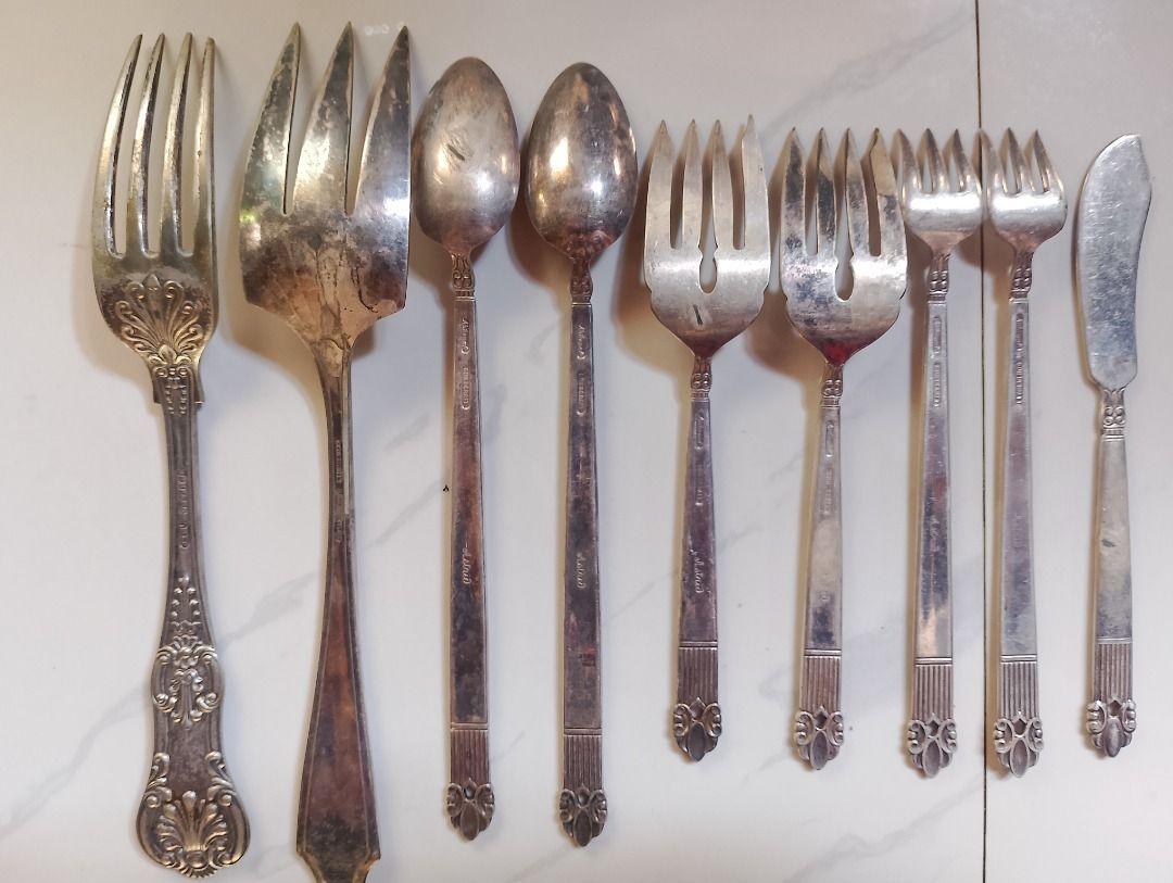 Vintage silver plated onieda or lenox (Category: Dinnerware & Cutlery) located in Caloocan City. Submitted by bie_ann (Listing ID 1443822697, Image 2). Description: Vintage 1950s silver plated onieda manufacturing.