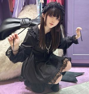 (Category: ) located in . Submitted by azuraa9 (Listing ID 1443903991, Image 1). Description: .