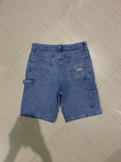 (Category: ) located in . Submitted by notaveragethrift (Listing ID 1443821782, Image 1). Description: .