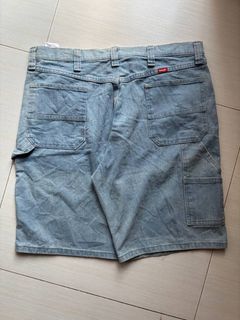 (Category: ) located in . Submitted by bens.thrift (Listing ID 1443787915, Image 1). Description: .