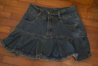 (Category: ) located in . Submitted by ckpopfanat (Listing ID 1443758470, Image 1). Description: .