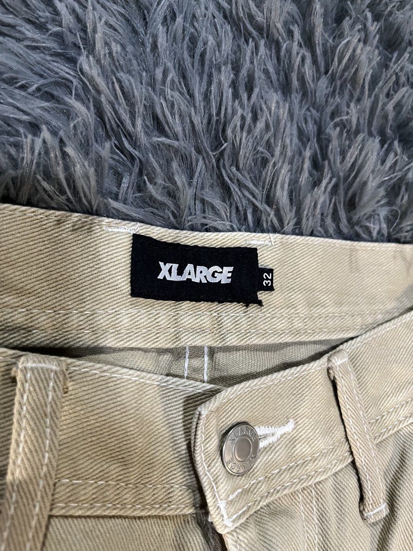 XLARGE Carpenter Pants Tan Size 32 (Category: Jeans) located in Caloocan City. Submitted by leo.noelalonzo (Listing ID 1443720502, Image 3). Description: - XLARGE Tan Carpenter Pants - Size: 32 Waist - Classic XLARGE logo patch on back pocket - Multiple utility pockets - Durable material - Ideal for everyday wear or work.