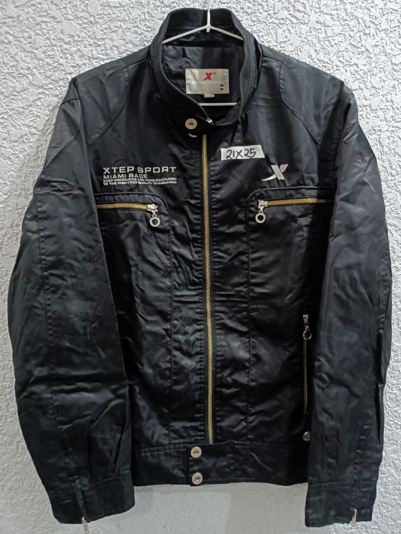 (PRICE DROP) - XTEP SPORTS MIAMI RACE JACKET (Category: Coats, Jackets and Outerwear) located in Calamba. Submitted by rootsph (Listing ID 1443883617, Image 1). Description: Details: Fits Medium to Semi Large Dimes: 21W x 25L Color: Black Condition: Very good, right pocket zipper puller missing, complete tags Please manage your expectation, item being sold is preloved and not brand new unless stated otherwise. Major and minor issues will be decla