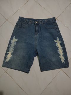 (Category: ) located in . Submitted by thrift2dripp (Listing ID 1443816099, Image 1). Description: .