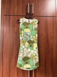(Category: ) located in . Submitted by closetcute (Listing ID 1443831170, Image 1). Description: .