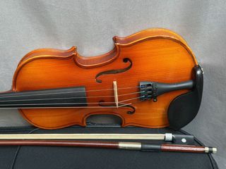 (Category: ) located in . Submitted by prodigy_strings (Listing ID 1442806711, Image 1). Description: .