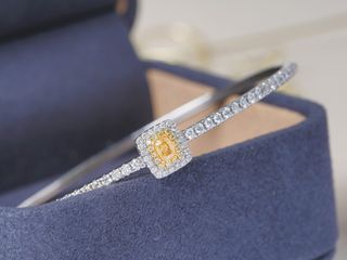 (Category: ) located in . Submitted by veylagems (Listing ID 1443987017, Image 1). Description: .